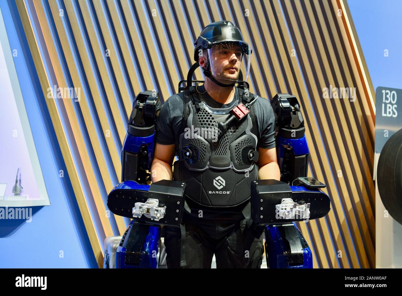 Demonstration of strength of Sarcos Guardian XO fullbody powered