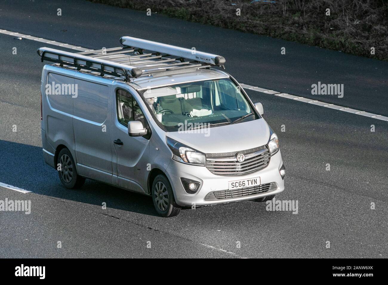 velavan motors greams road