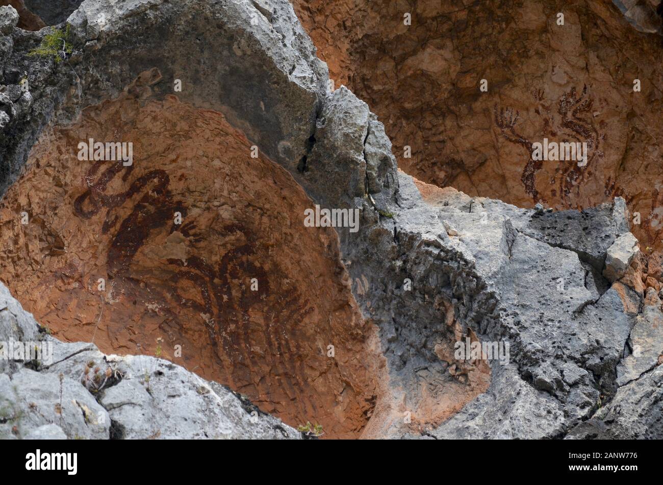 Pla de Petrarcos Macroschematic rock painting site (La Marina, Alicante, southern Spain) Stock Photo
