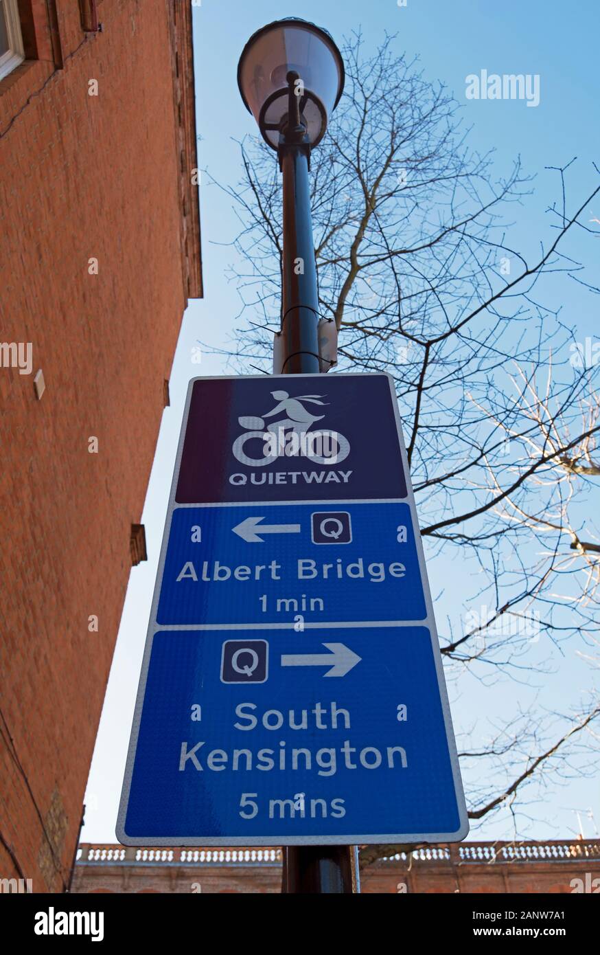 direction sign for a london cycle quietway route, giving directions and timings to albert bridge