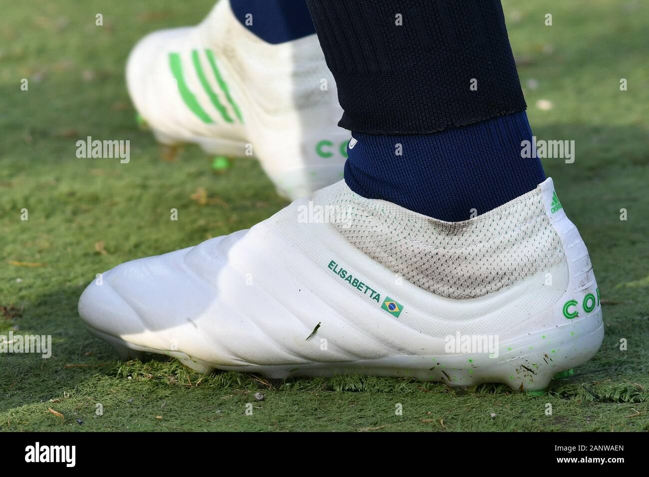 Le scarpe of joao pedro cagliari hi-res stock photography and images - Alamy