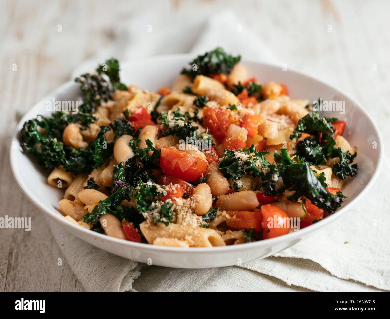 Wheat pasta kale hires stock photography and images Alamy