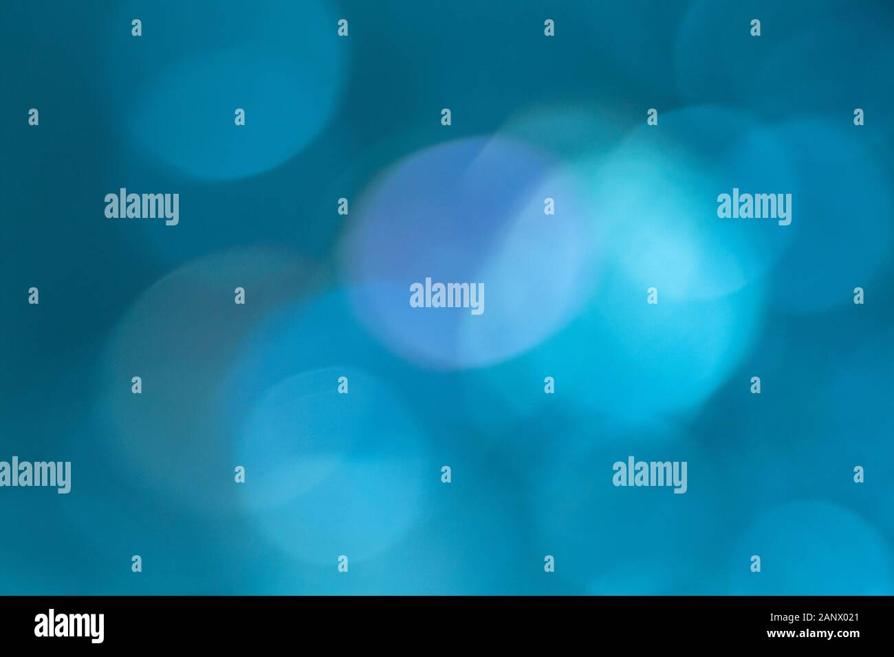 Blue background bright lights hi-res stock photography and images - Alamy