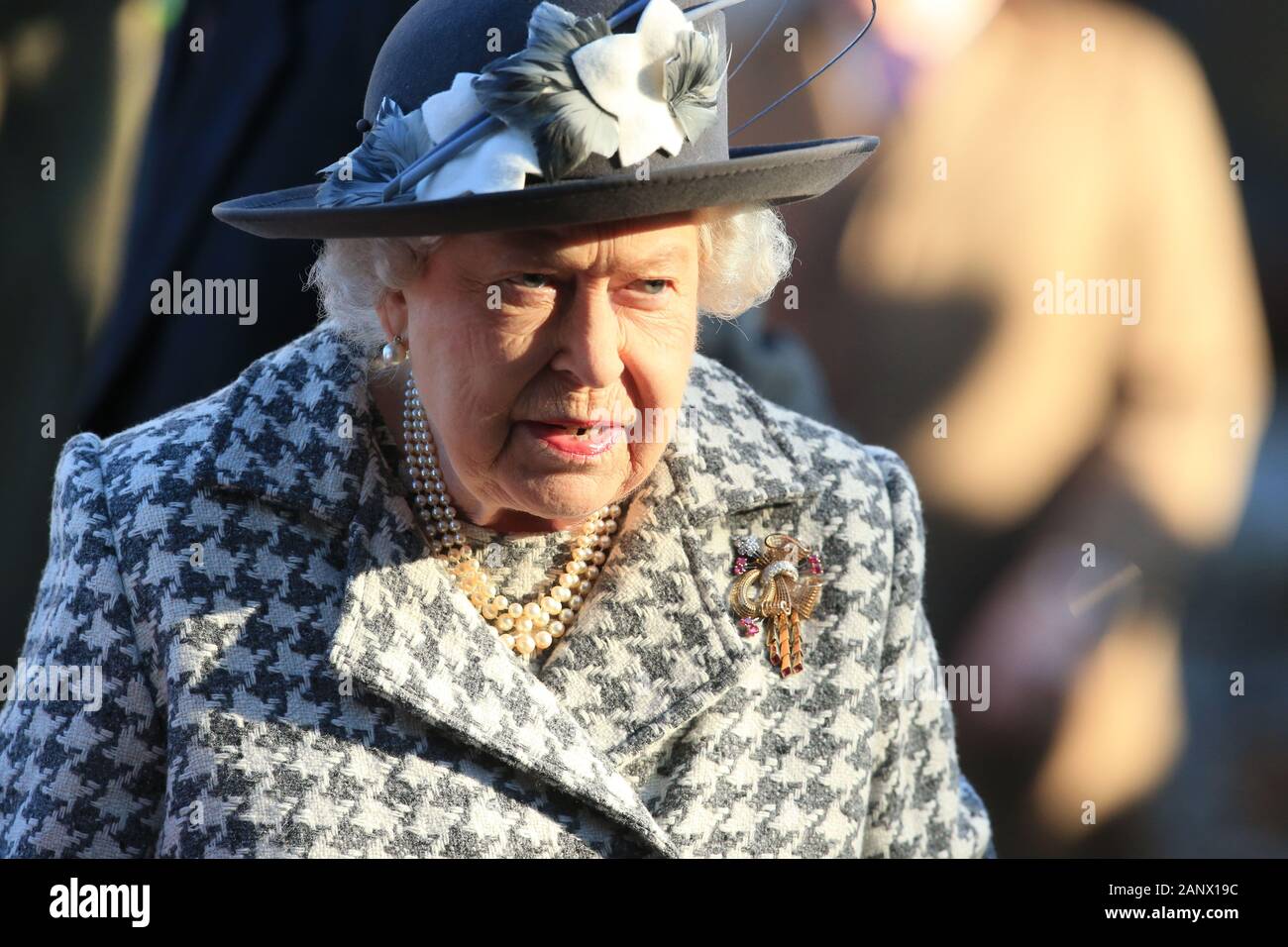 джоакино россини - елизавета, королева англии. барби - елизавета ii. королева елизавета 2. королева британии тяжко больна. королева британии тяжко больна.