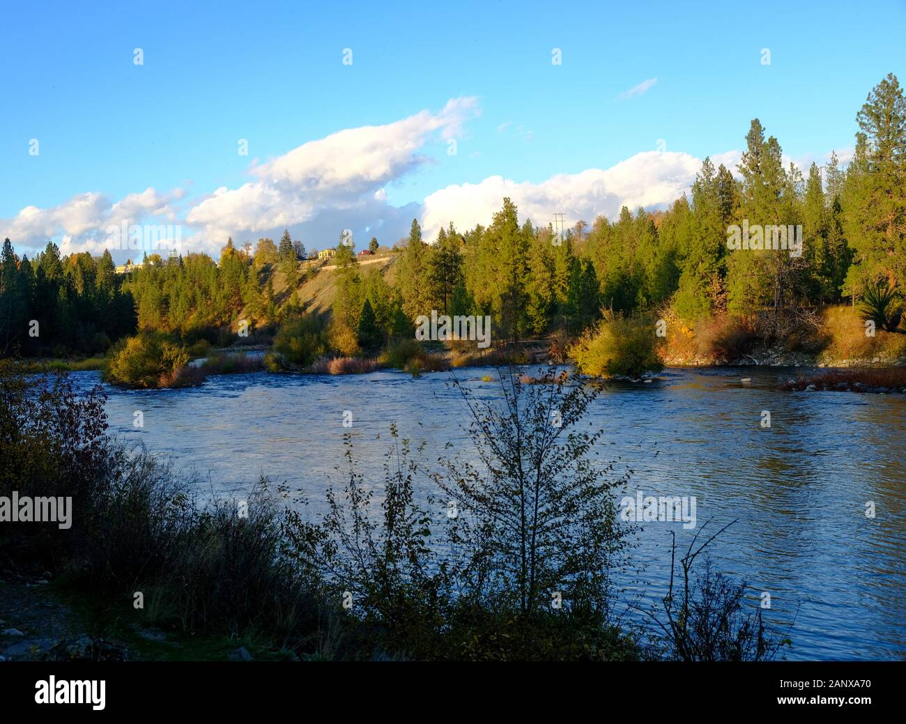 Mountains in pacific northwest hi-res stock photography and images - Alamy
