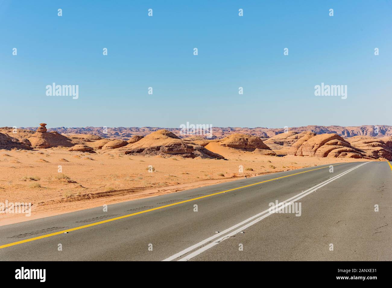 Desert landscape from road - Saudi Arabia Stock Photo - Alamy