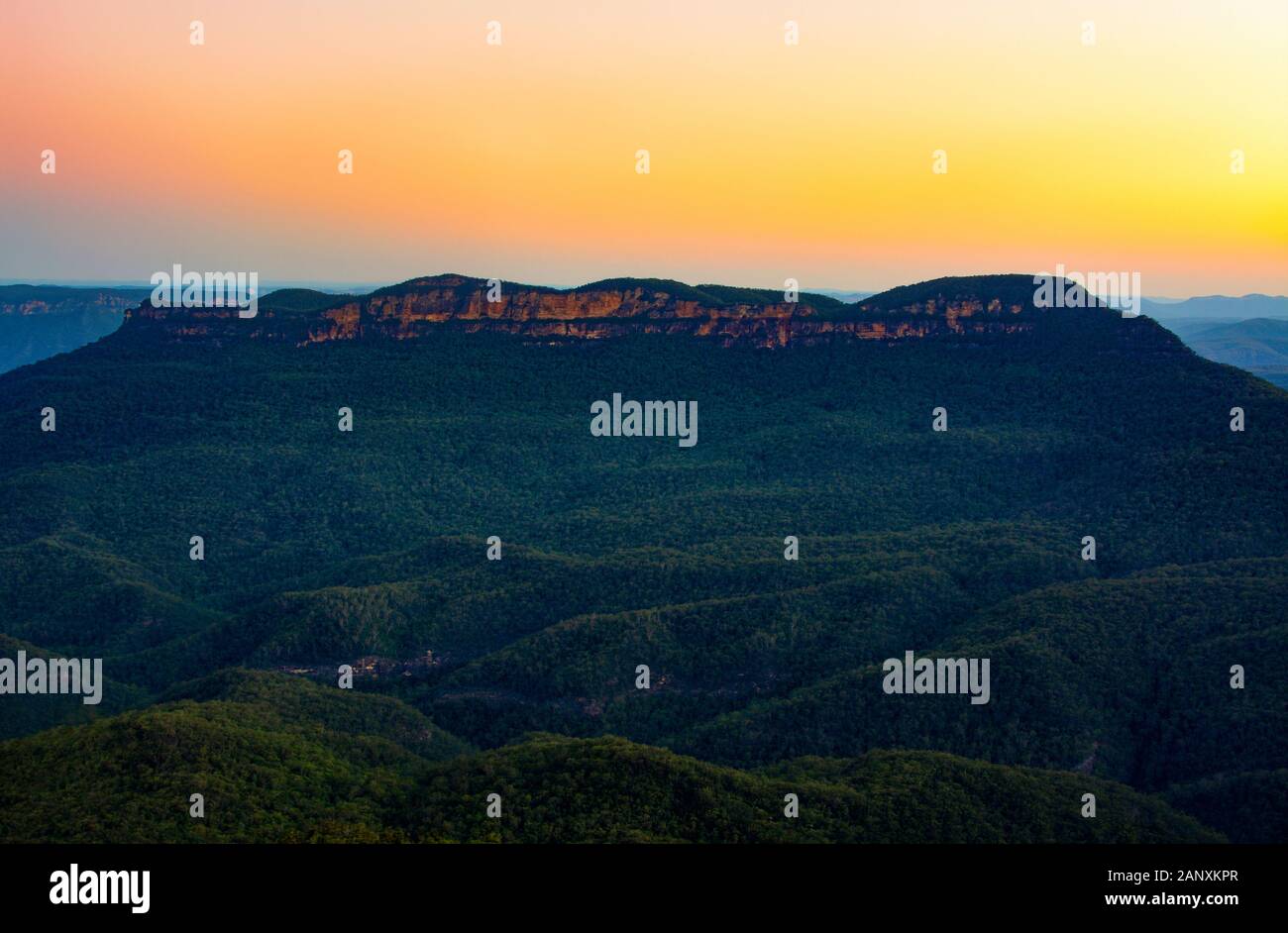 Mount Solus Sunset over Mount Solitary, also known as Korowal, in the Blue ...