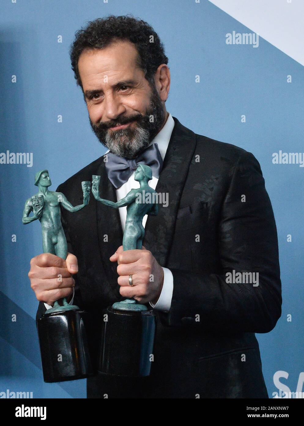 Los Angeles, United States. 19th Jan, 2020. Tony Shalhoub appears