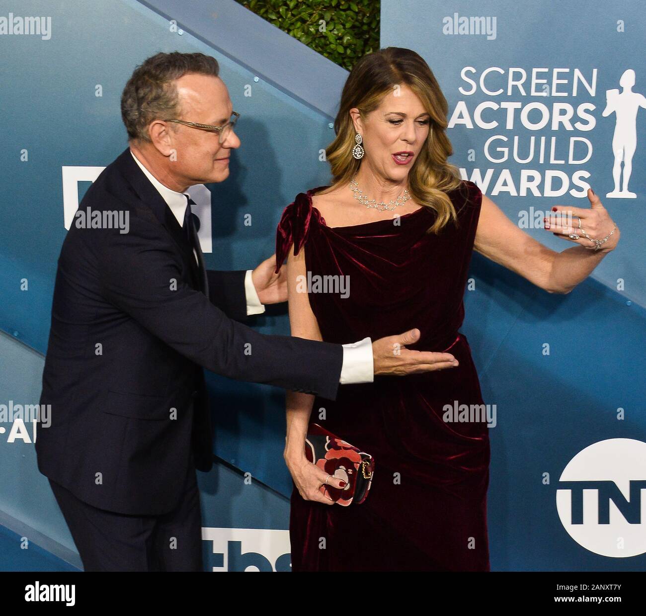 Los Angeles, United States. 19th Jan, 2020. Tom Hanks and Rita Wilson