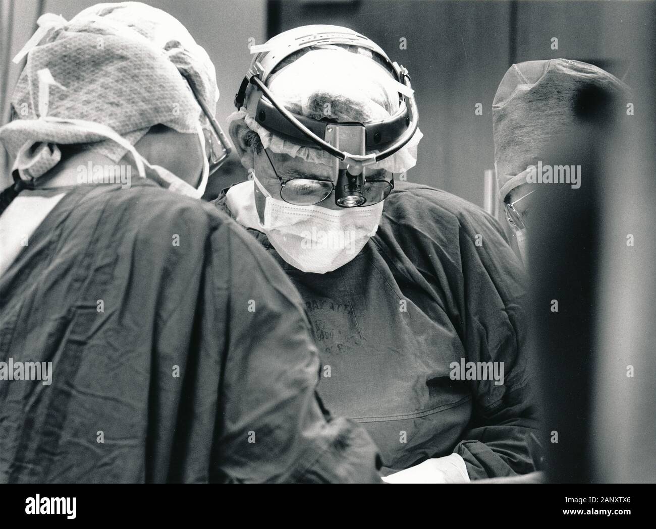 Surgical garments hires stock photography and images Alamy