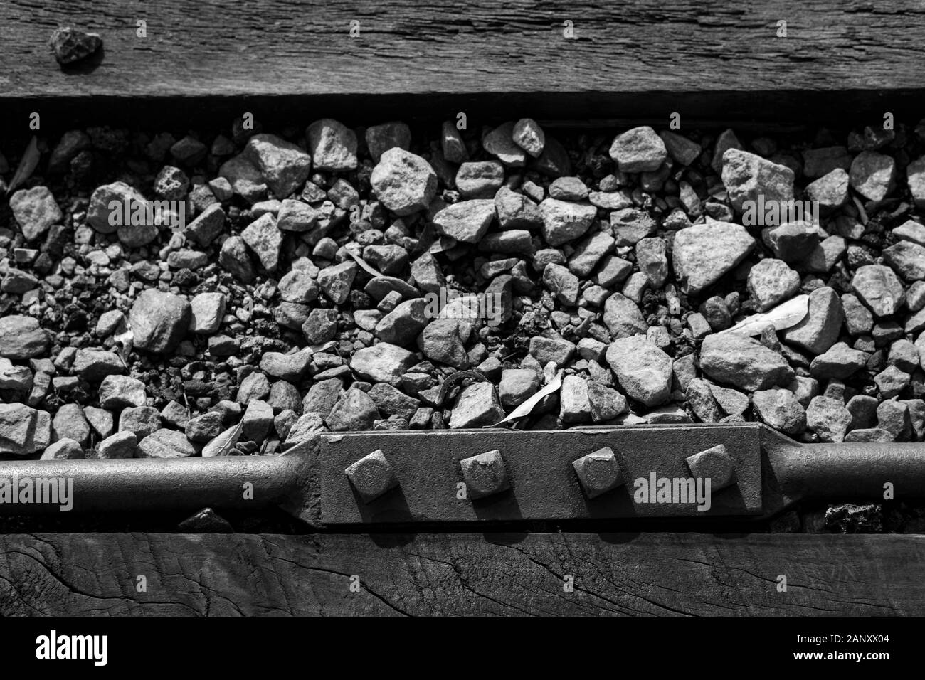 Insulated rail gage rod, Hall County, Bolts holding together