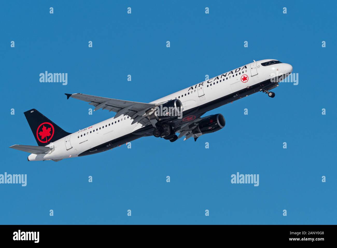 Air Canada plane Airbus A321 (A321-200) single-aisle narrow body jet airliner airborne after take-off Stock Photo