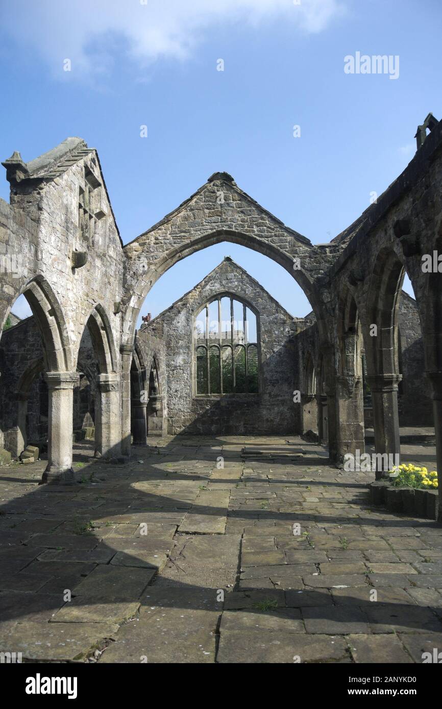 England, Yorkshire.The village of Heptonstall. Church, dedicated to St Thomas a Becket. Now a shell. Stock Photo