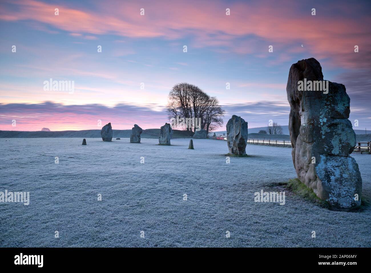 Winter sunrise landscape of neolithic standing stones in Avebury ...