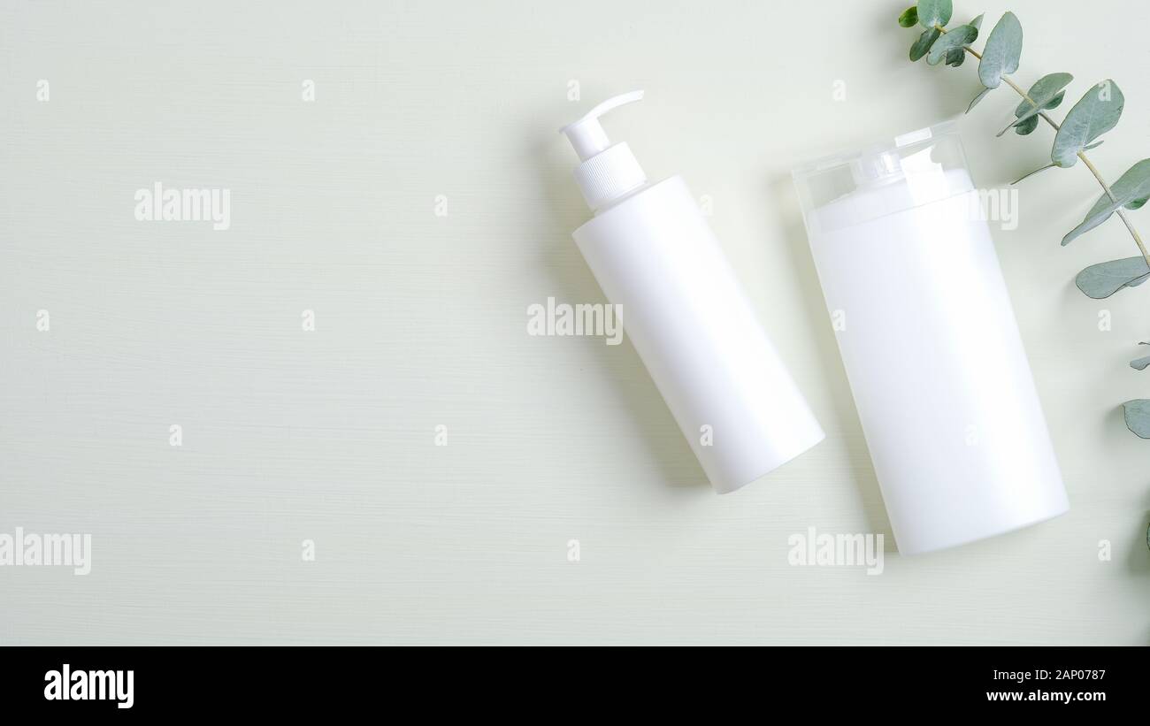 Download Cosmetics Spa Branding Mockup Bath Shampoo Or Shower Gel Bottle Hair Lotion And Eucalyptus Leaves Bath Beauty Products Packaging Natural Organic S Stock Photo Alamy