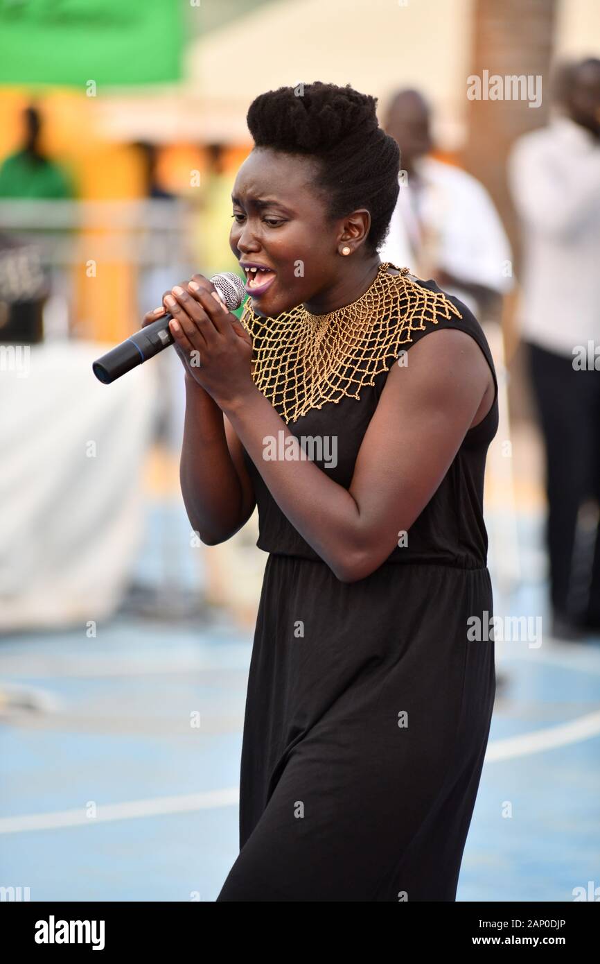 The South Sudanese singer and songwriter Yanas during her performance