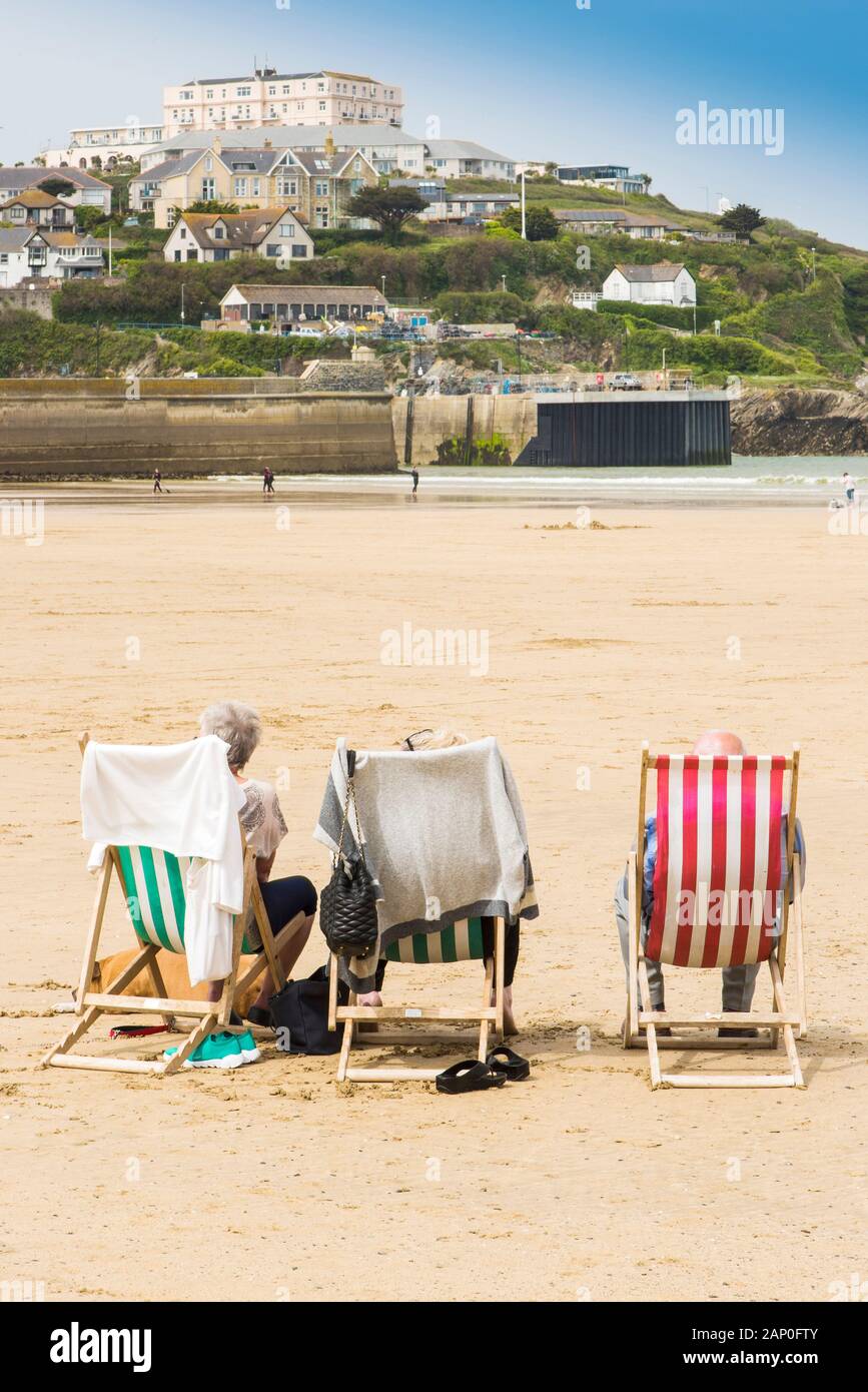 Deckchairs In Cornwall High Resolution Stock Photography And Images Alamy