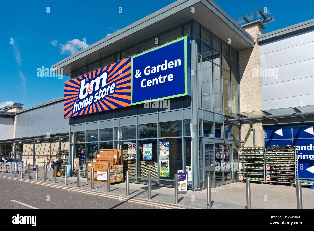 BM Home Convenience Store and Garden Centre Shop at the Foss Islands Retail Park. Stock Photo