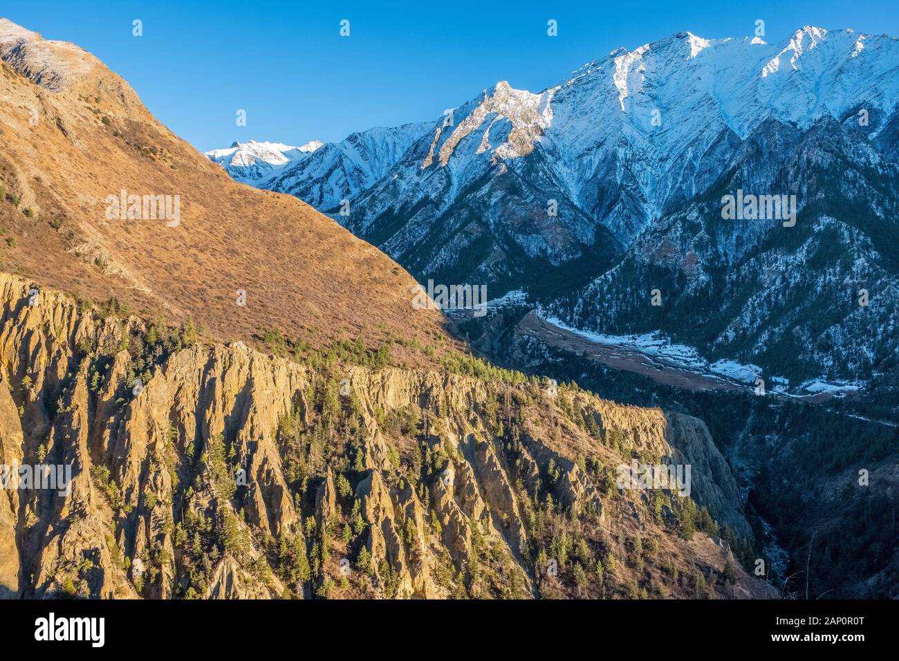 Mountain scenery on the Lower Dolpo trek in the Nepal Himalayas Stock Photo