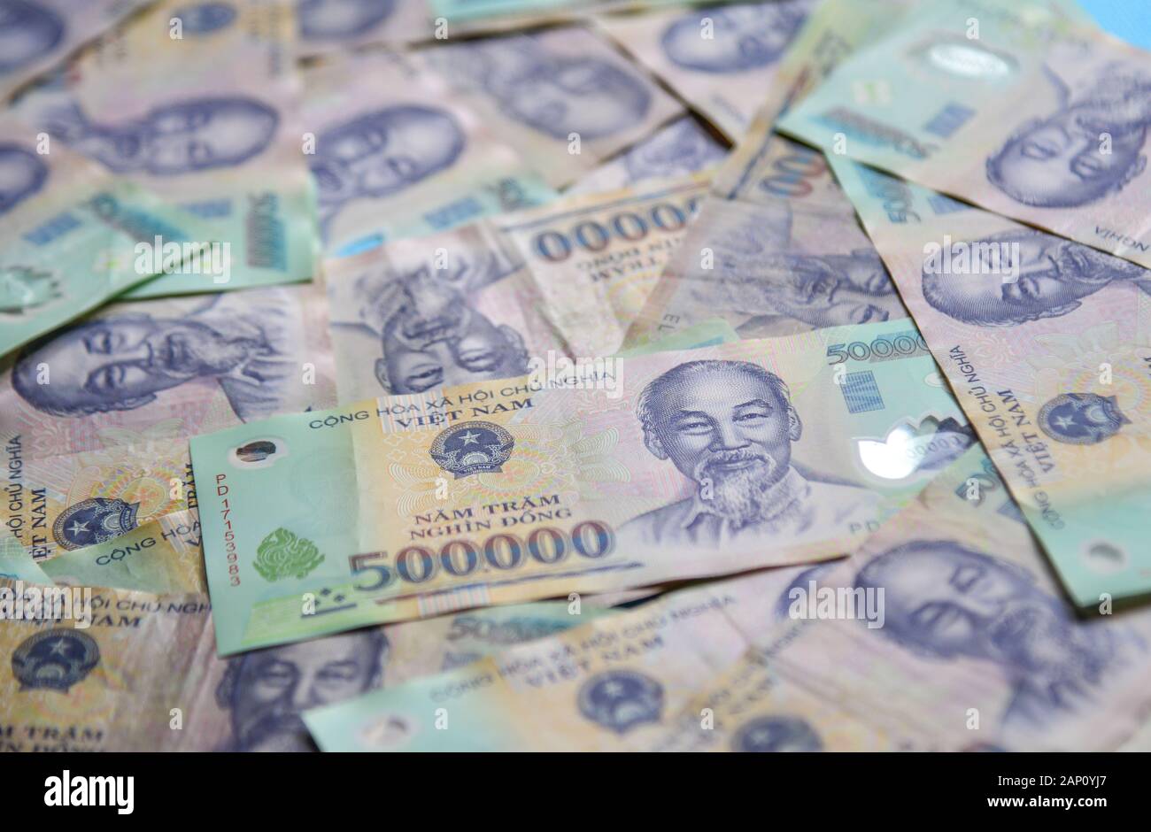 1 MILLION VIET NAM DONG (2 X 500,000 VND) – Authentic Circulated Vietnamese Currency