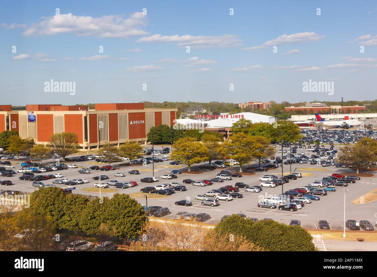 Delta air lines headquarters hires stock photography and images Alamy