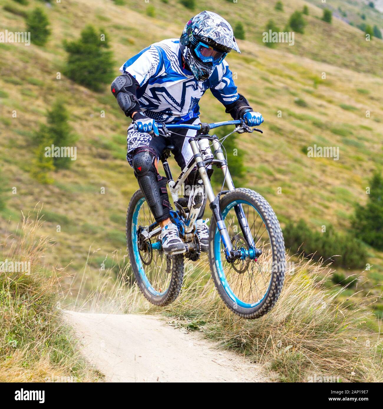 Girl bike jump hi-res stock photography and images - Page 2 - Alamy