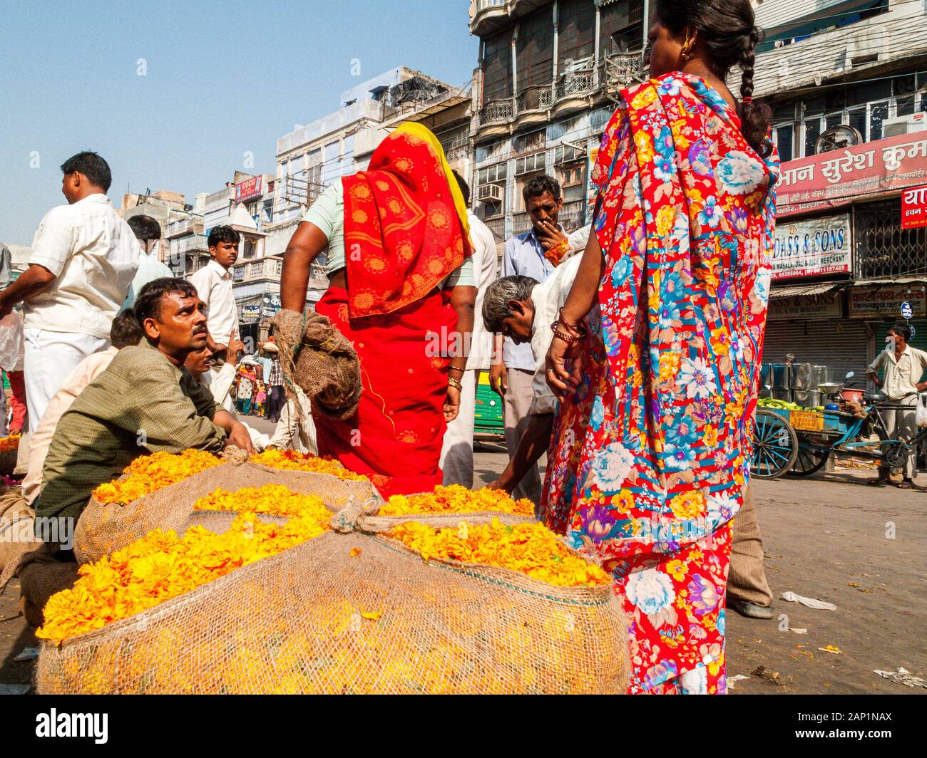 A vendor is selling flowers at the flower wholesale market Stock Photo