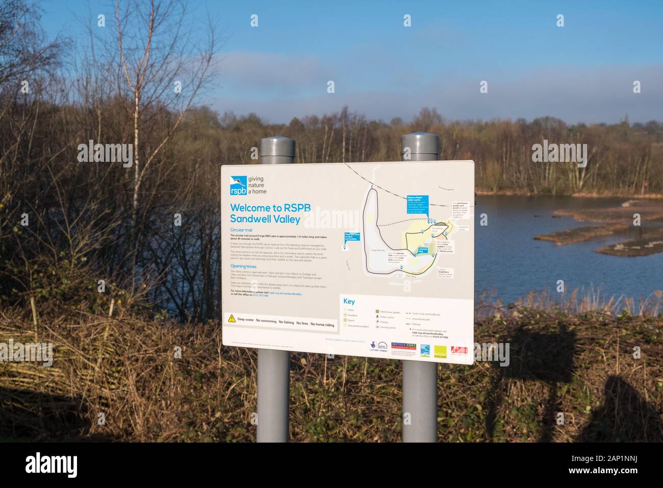 RSPB Sandwell Valley and Forge Mill Lake which forms part of Sandwell Valley Country Park in West Bromwich, West Midlands, UK Stock Photo