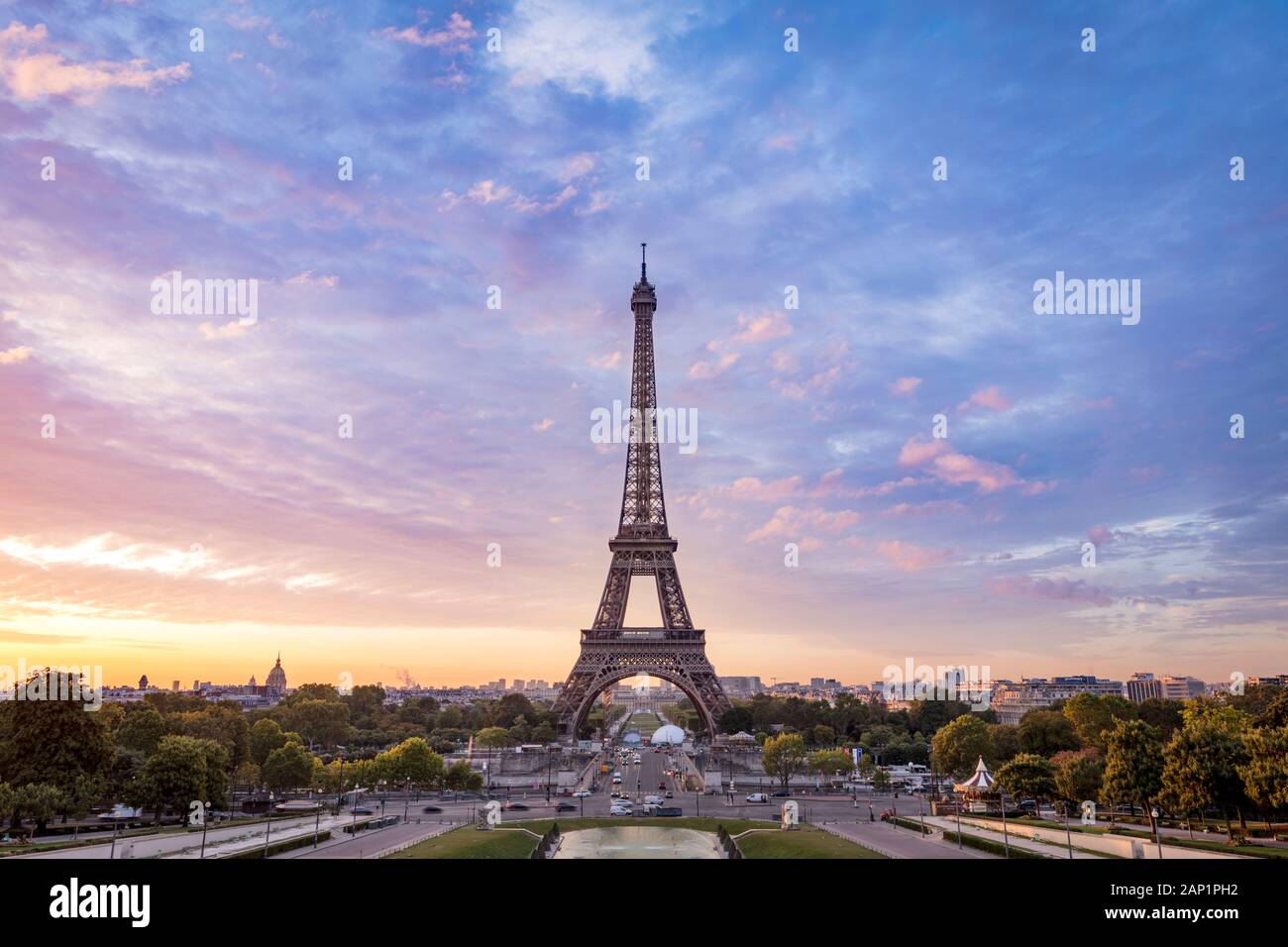 Dawn over Eiffel Tower from Trocadero, Paris, France Stock Photo