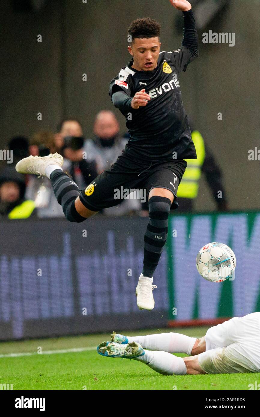 Jadon Malik SANCHO (# 7, DO). Soccer, FC Augsburg (A) - Borussia Dortmund (DO) 3: 5, Bundesliga, 18th matchday, season 2019/2020, on January 18, 2020 in Augsburg/WWKARENA/Germany. Editor's note: DFL regulations prohibit any use of photographs as image sequences and/or quasi-video. ¬ | usage worldwide Stock Photo