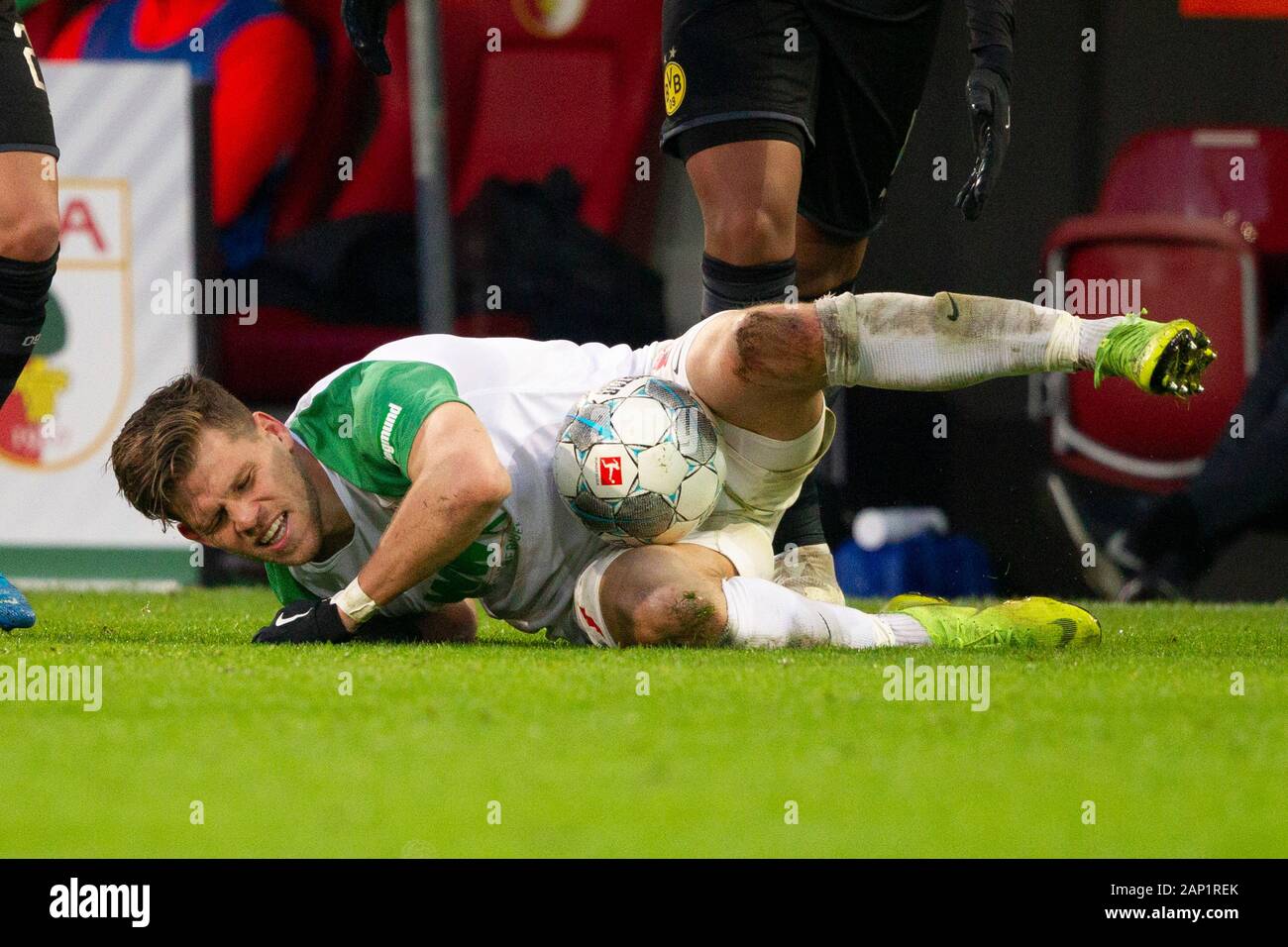 Florian NIEDERLECHNER (# 7, A). Soccer, FC Augsburg (A) - Borussia Dortmund (DO) 3: 5, Bundesliga, 18th matchday, season 2019/2020, on January 18, 2020 in Augsburg/WWKARENA/Germany. Editor's note: DFL regulations prohibit any use of photographs as image sequences and/or quasi-video. ¬ | usage worldwide Stock Photo