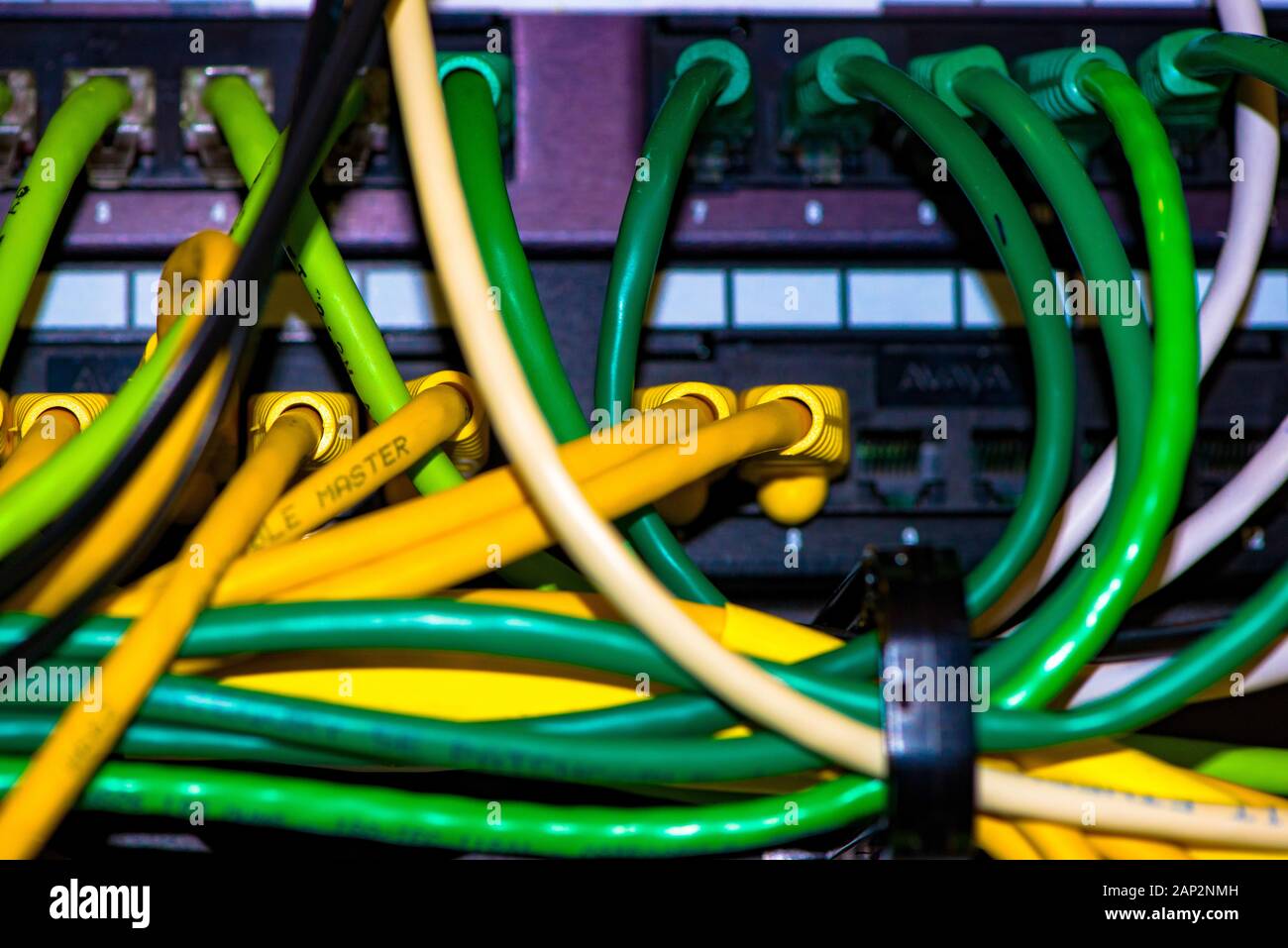 Internet hardware hi-res stock photography and images - Alamy