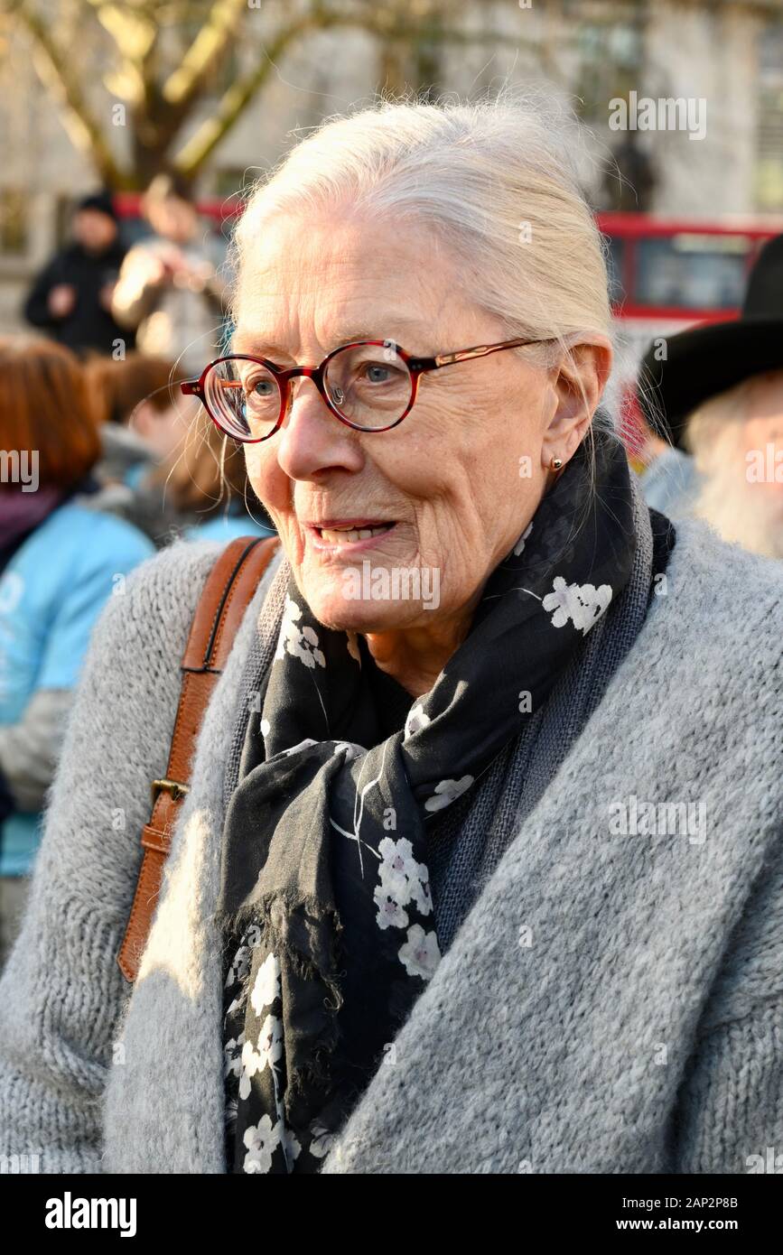 Vanessa Redgrave. Safe Passage Rally in Parliament Square to demand fair treatment for child refugees. Houses of Parliament, Westminster, London. UK Stock Photo