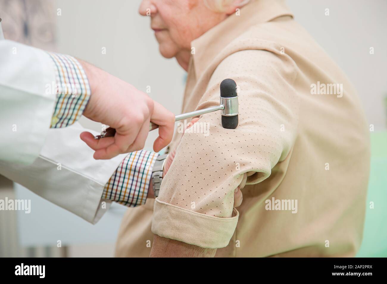 Doctor hammer hires stock photography and images Alamy