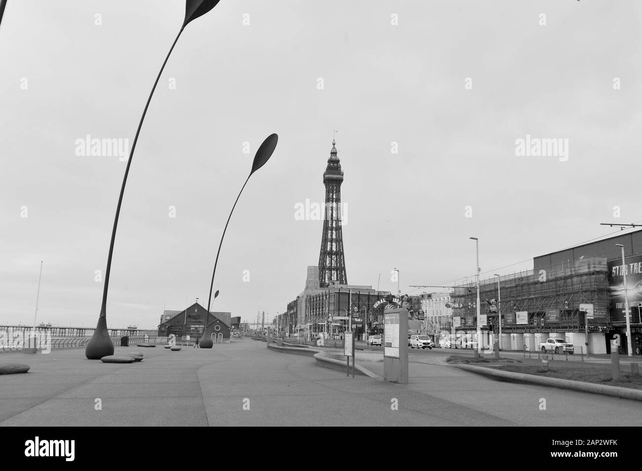 Blackpool pleasure beach Black and White Stock Photos & Images Alamy