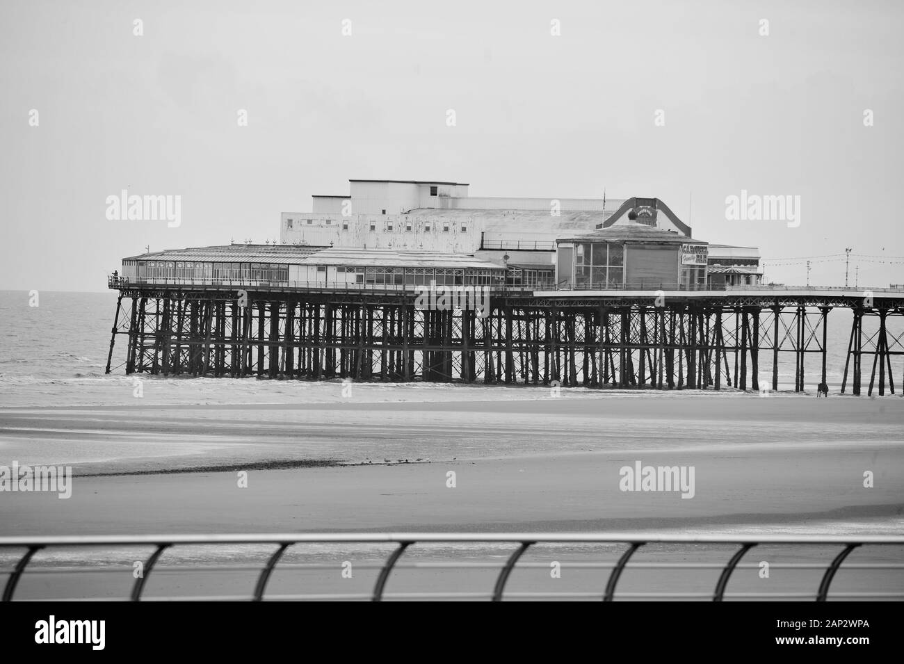 Blackpool pleasure beach Black and White Stock Photos & Images Alamy