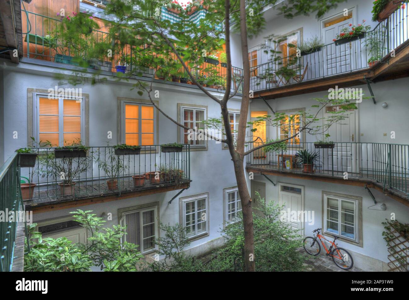 Wien, Biedermeierhaus Vienna, Biedermeier House Stock Photo Alamy