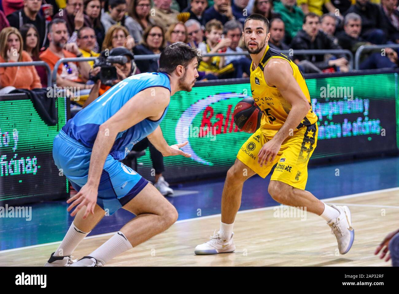 alex lopez (iberostar tenerife) in action , marcato from victor arteaga  (movistar estudiantes) during Liga Endesa ACB - Iberostar Tenerife vs  Movista Stock Photo - Alamy