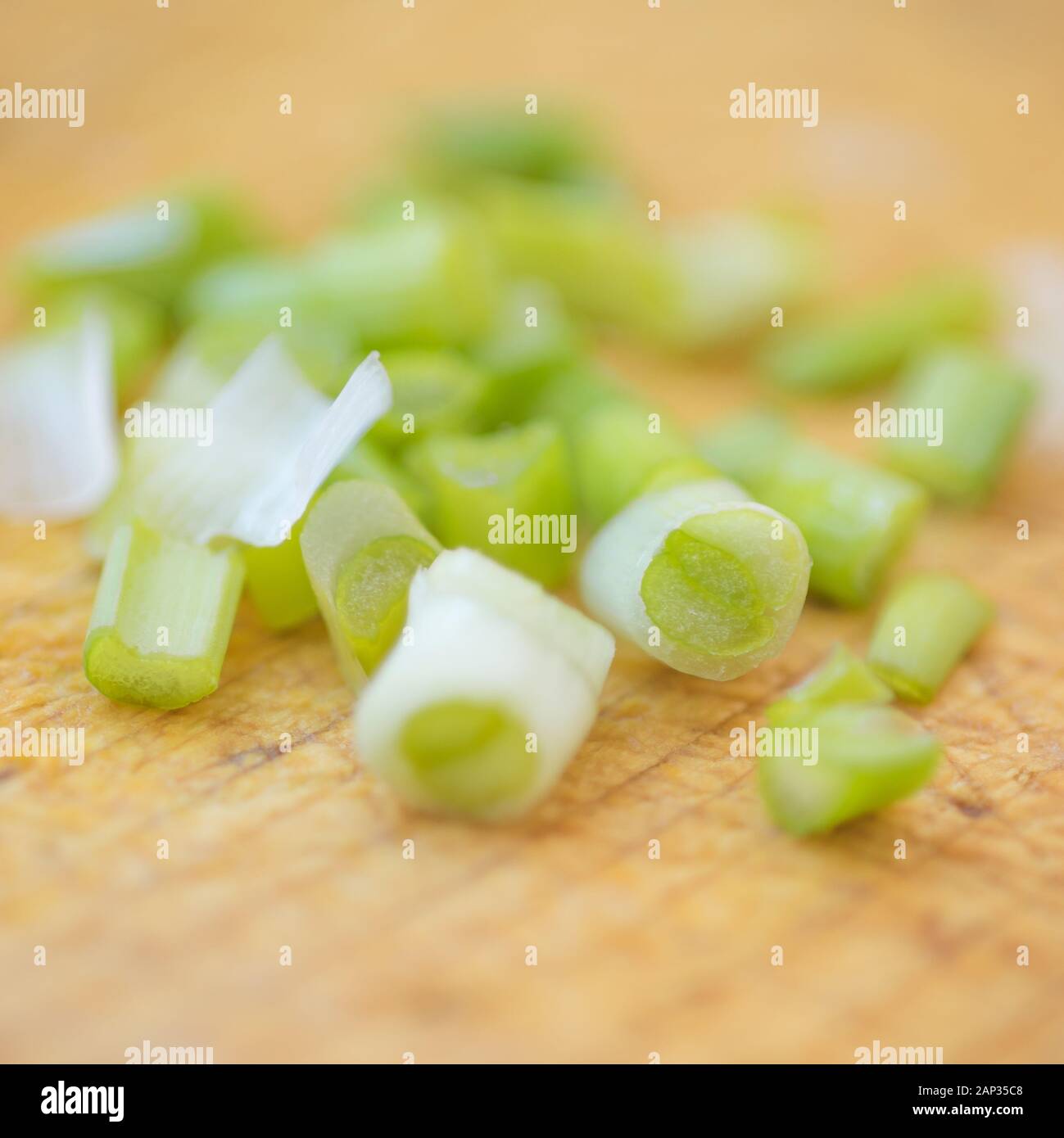 Green onion chopped hi-res stock photography and images - Alamy