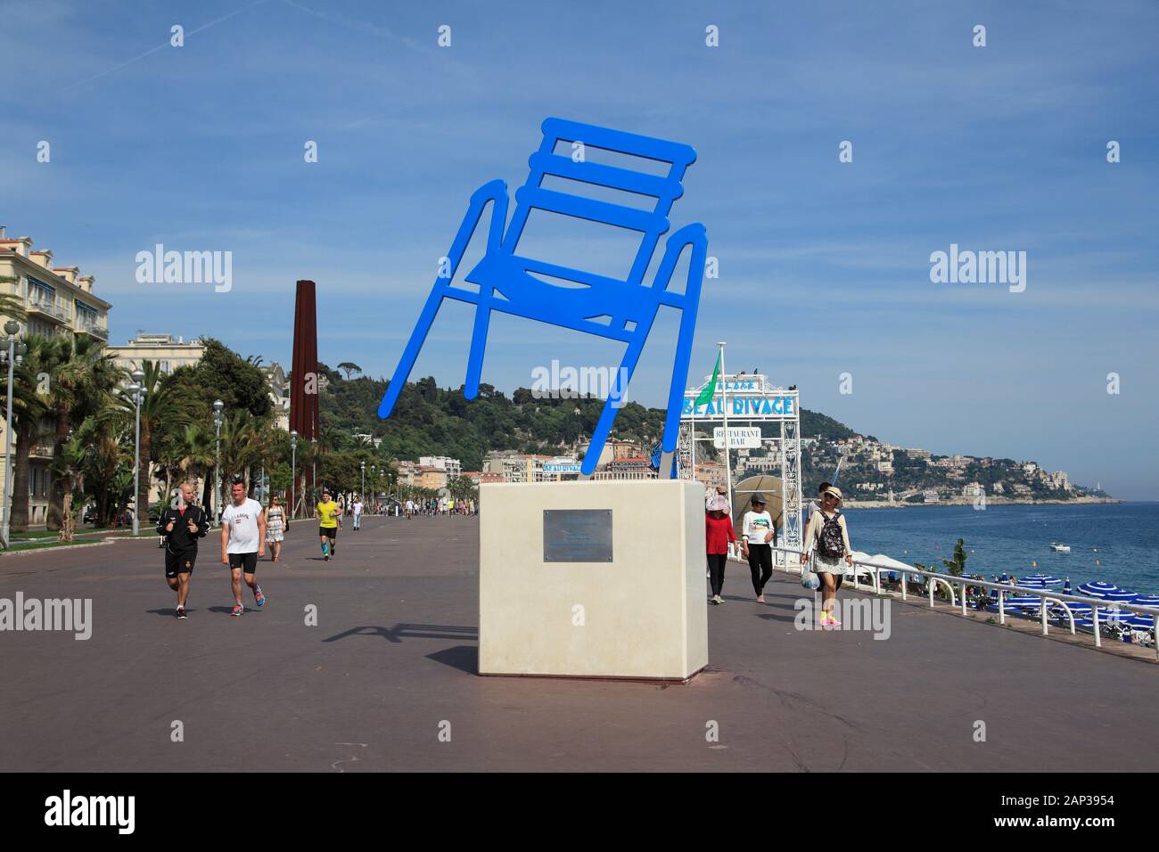La chaise bleue de sab hi-res stock photography and images - Alamy