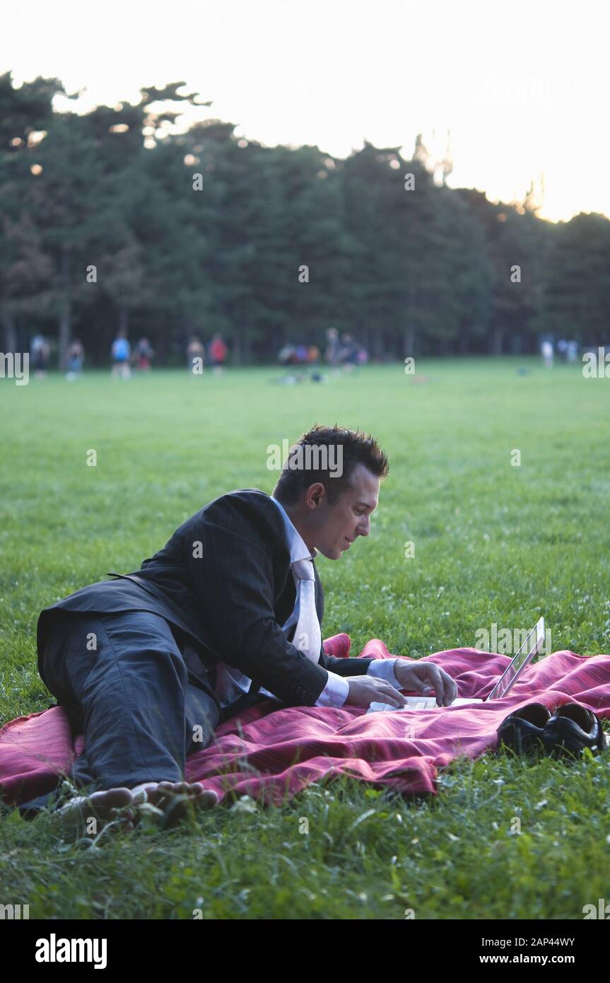 Manager im Park Manager Working Outdoor Stock Photo Alamy