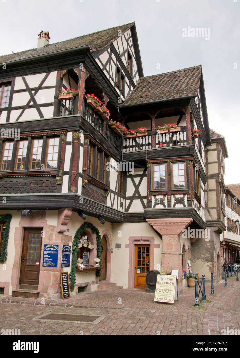 Timber framed building in Kaysersberg-Vignoble, Alsace Stock Photo