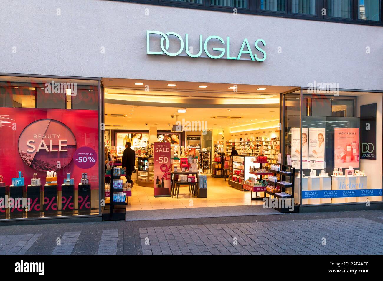 the perfumery Douglas on the shopping street Hohe Strasse, Cologne, Germany.  die Parfuemerie Douglas auf der Einkaufsstrasse Hohe Strasse, Koeln, Deu Stock Photo