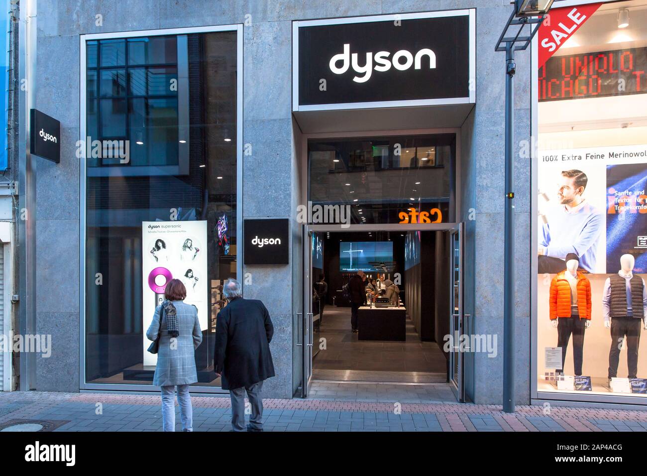 Dyson Demo Store on the shopping street Hohe Strasse, Cologne, Germany.  Dyson Demo Store in der Fussgaengerzone Hohe Strasse, Koeln, Deutschland. Stock Photo