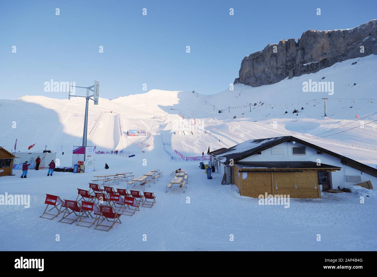 Leysin, Switzerland. 20th Jan, 2020. General view before the 3rd Winter Youth Olympic Games Lausanne 2020 Freestyle Skiing Halfpipe, Slopestyle & Snowboard Halfpipe at Leysin Park & Pipe in Leysin, Switzerland, January 20, 2020. Credit: AFLO SPORT/Alamy Live News Stock Photo