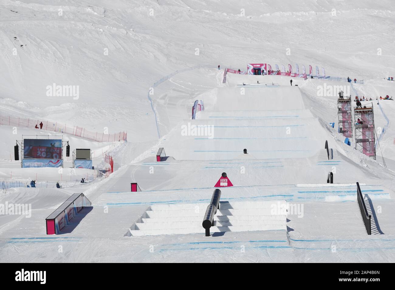 Leysin, Switzerland. 20th Jan, 2020. General view during the 3rd Winter Youth Olympic Games Lausanne 2020 Freestyle Skiing Slopestyle at Leysin Park & Pipe in Leysin, Switzerland, January 20, 2020. Credit: AFLO SPORT/Alamy Live News Stock Photo