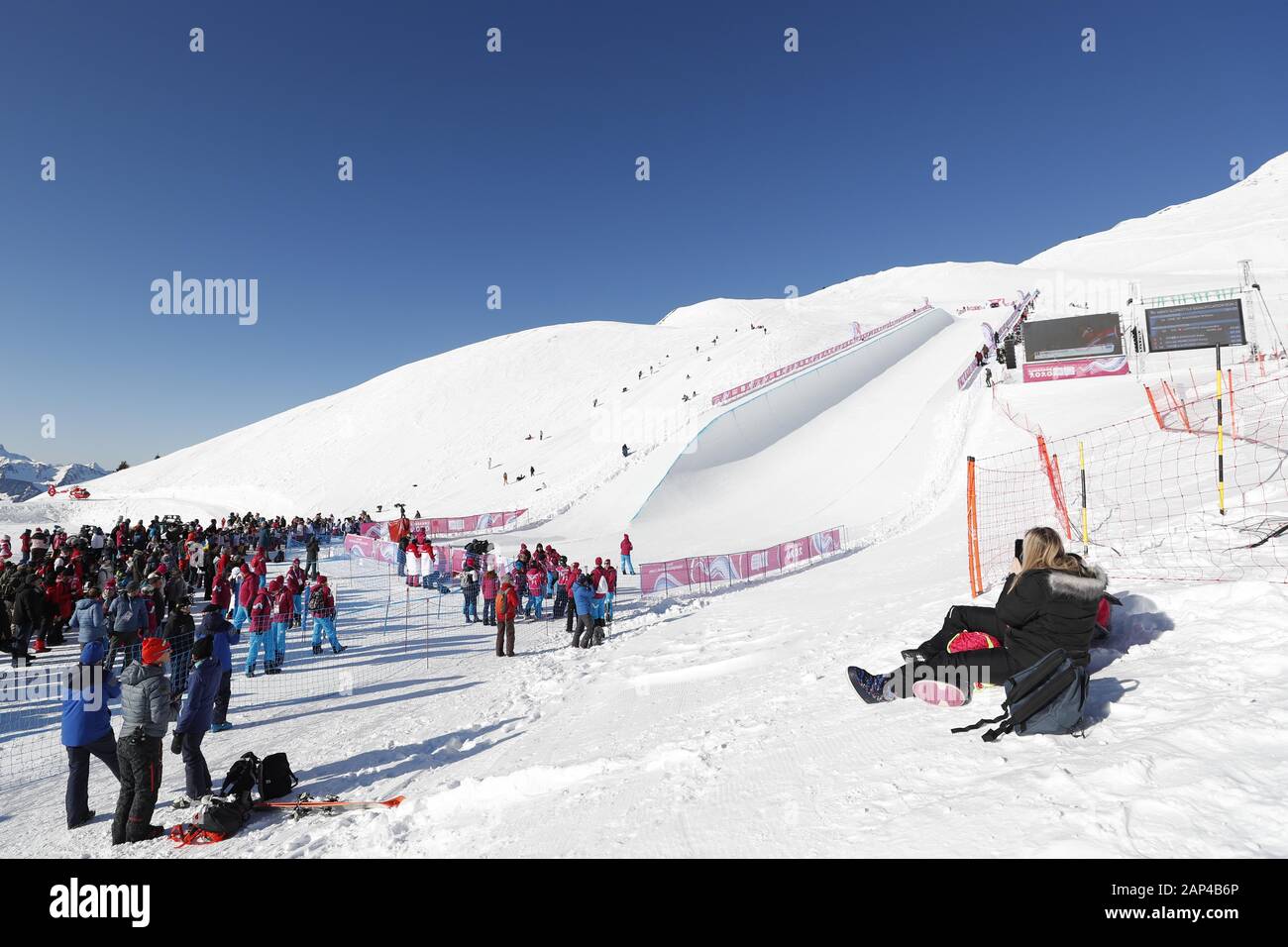 Leysin, Switzerland. 20th Jan, 2020. General view during the 3rd Winter Youth Olympic Games Lausanne 2020 Freestyle Skiing Women's Halfpipe at Leysin Park & Pipe in Leysin, Switzerland, January 20, 2020. Credit: AFLO SPORT/Alamy Live News Stock Photo