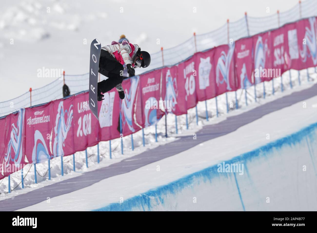 Leysin, Switzerland. 20th Jan, 2020. Japan's Mitsuki Ono competes during the 3rd Winter Youth Olympic Games Lausanne 2020 Snowboard Women's Halfpipe Final at Leysin Park & Pipe in Leysin, Switzerland, January 20, 2020. Credit: AFLO SPORT/Alamy Live News Stock Photo