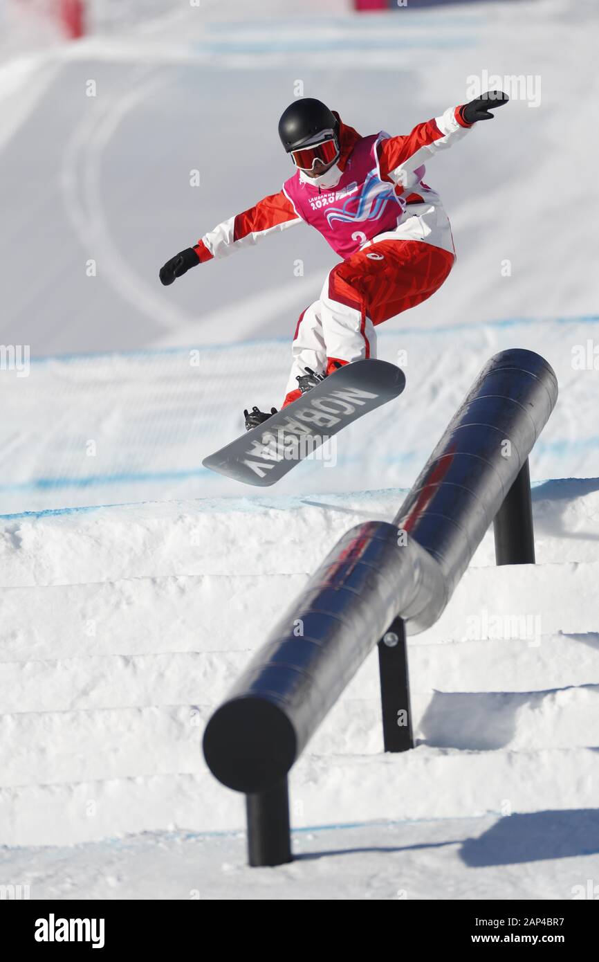 Leysin, Switzerland. 20th Jan, 2020. Japan's Aoto Kawakami competes during the 3rd Winter Youth Olympic Games Lausanne 2020 Snowboard Men's Slopestyle Final at Leysin Park & Pipe in Leysin, Switzerland, January 20, 2020. Credit: AFLO SPORT/Alamy Live News Stock Photo