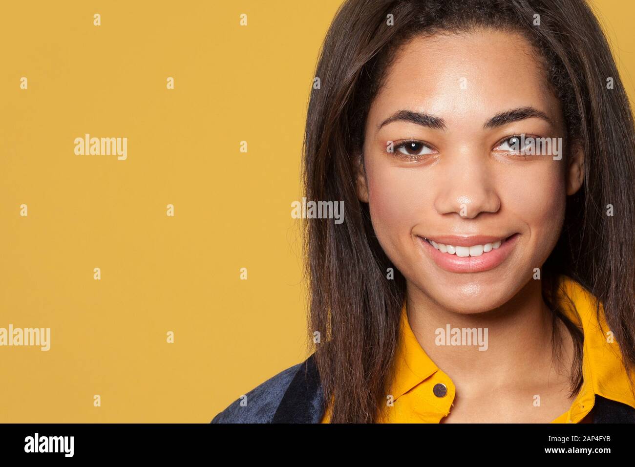 Closeup female face. Smiling African American woman Stock Photo - Alamy